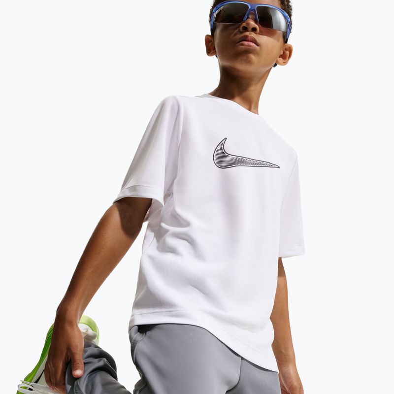 Detské tričko Nike Multi Dri-Fit white/black 4