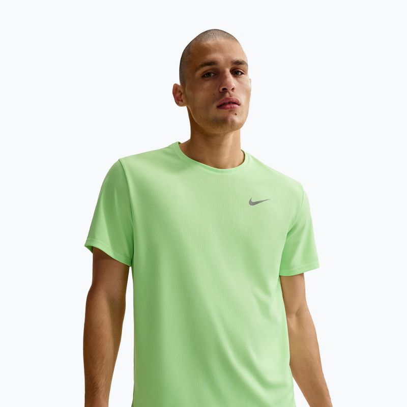 Pánske bežecké tričko Nike Miler Dri-Fit UV lime blast 4