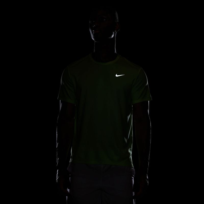 Pánske bežecké tričko Nike Miler Dri-Fit UV lime blast 7