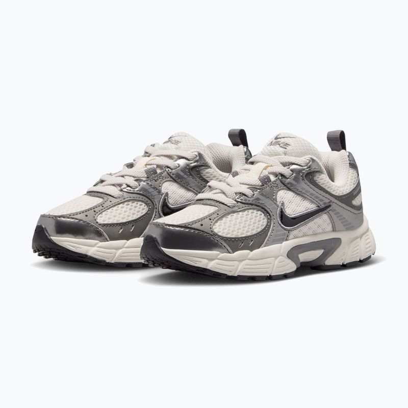 Detské topánky Nike V5 RNR phantom/pencil point/black 3