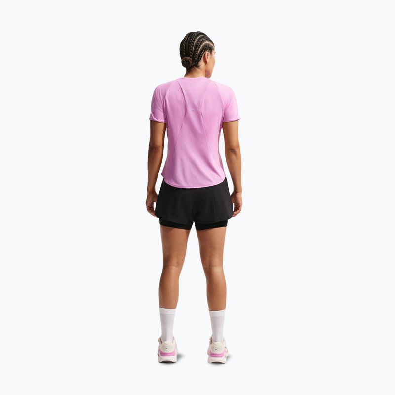 Dámske bežecké tričko Nike Swift Dri-Fit light magenta 3