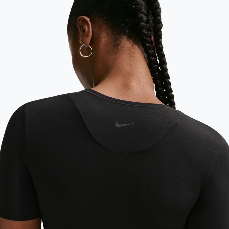 Dámske tréningové tričko Nike Zenvy black/cool grey 5