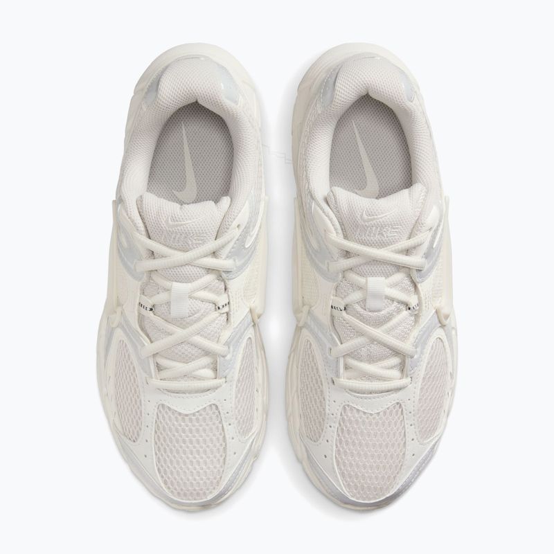 Dámske topánky Nike V5 RNR phantom/sail/metallic summit white/phantom 5