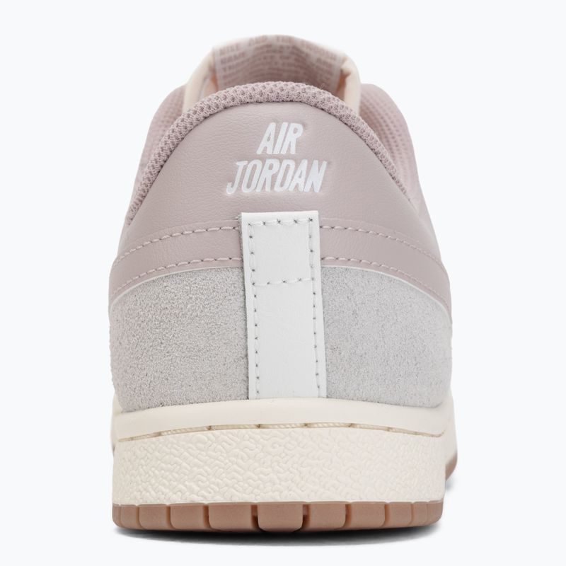 Dámske topánky Nike Air Jordan Skyline Low summit white/neutral grey/particle rose 6