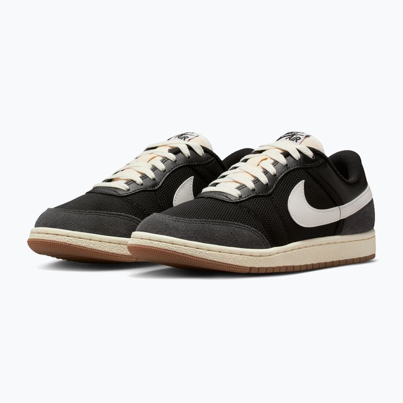 Dámske topánky Nike Air Jordan Skyline Low black/sail/gum med brown/summit white 3