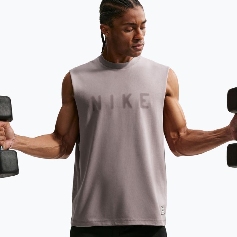Pánske tréningové tričko Nike Athletic Club Dri-Fit light violet ore/light violet ore 5