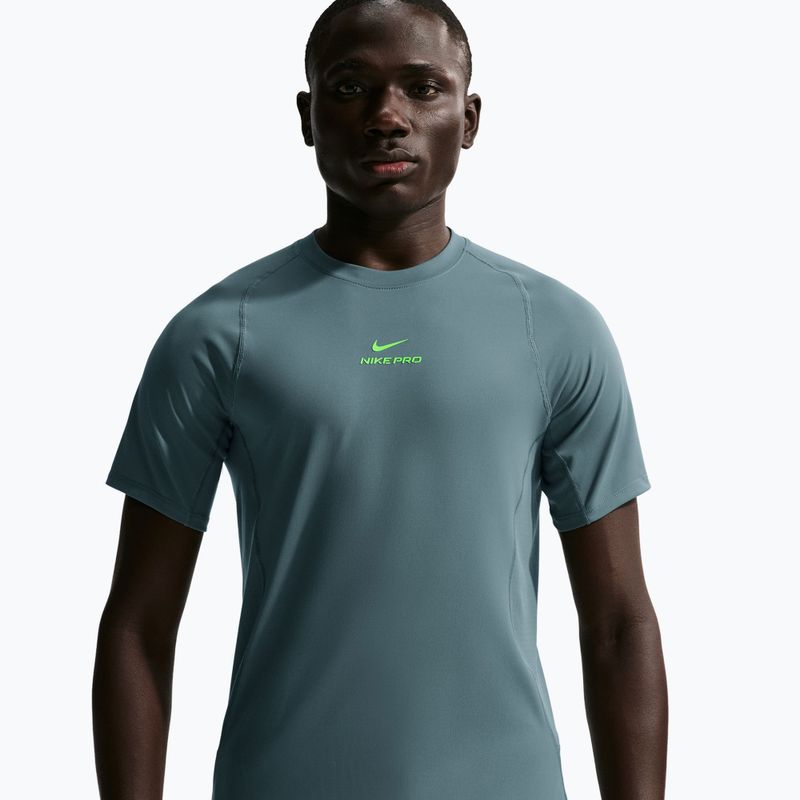 Pánske tréningové tričko Nike Pro Training Dri-Fit mineral slate/green strike 4