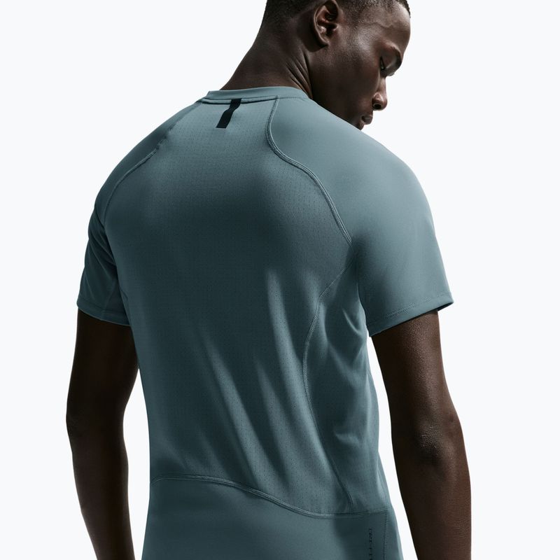 Pánske tréningové tričko Nike Pro Training Dri-Fit mineral slate/green strike 5