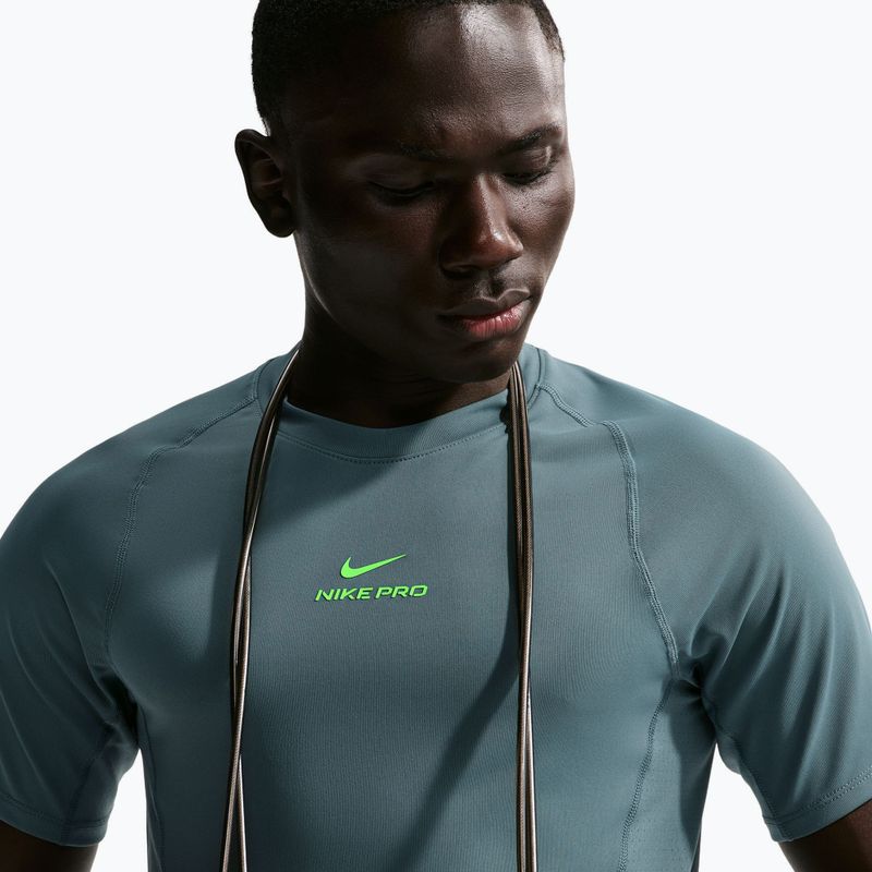 Pánske tréningové tričko Nike Pro Training Dri-Fit mineral slate/green strike 6