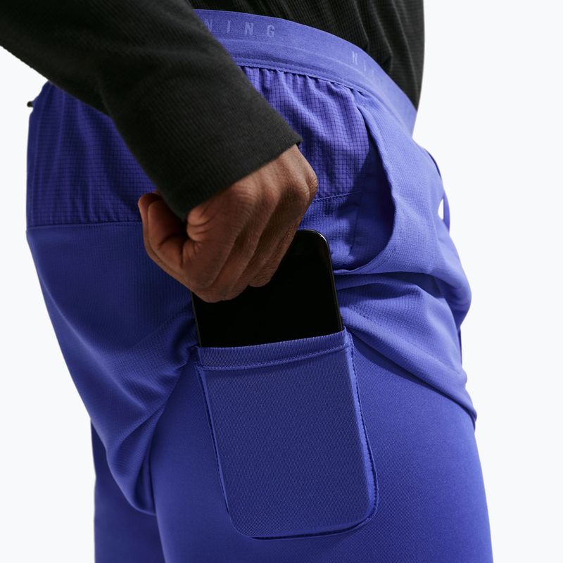 Pánske bežecké šortky Nike Stride Dri-Fit 2in1 7" lapis 6