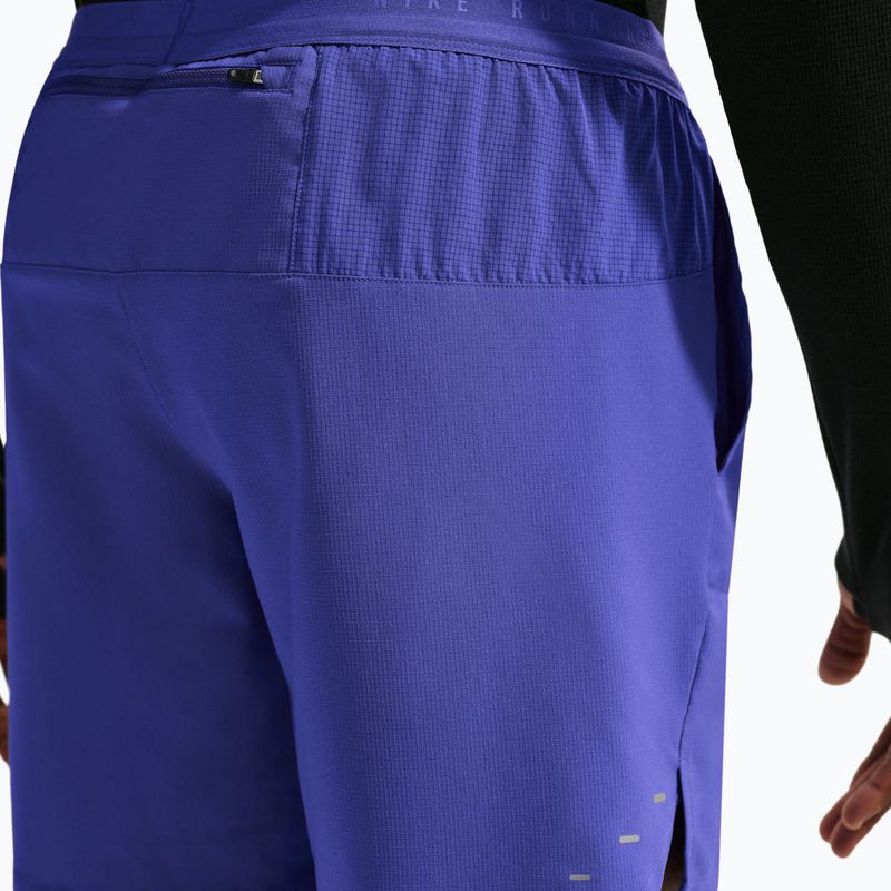 Pánske bežecké šortky Nike Stride Dri-Fit 2in1 7" lapis 7
