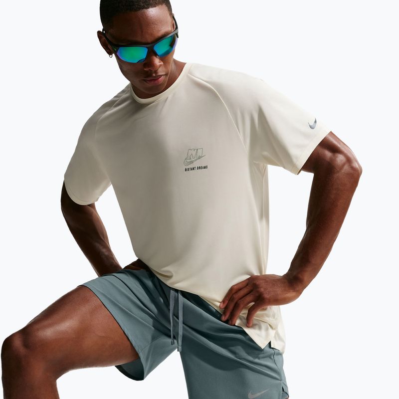 Pánske bežecké šortky Nike Stride Dri-Fit 2in1 7" mineral slate 4