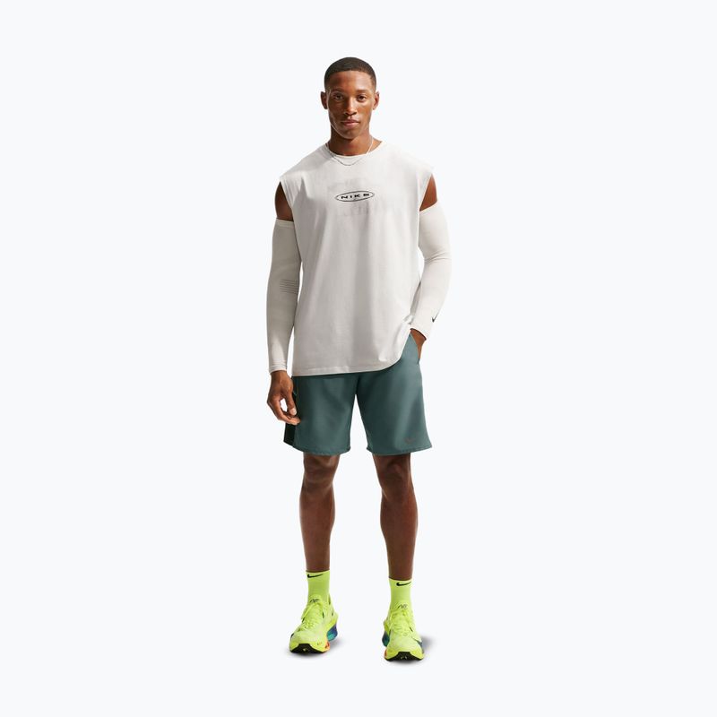 Pánske bežecké šortky Nike Miler Dri-Fit 9" mineral slate 2