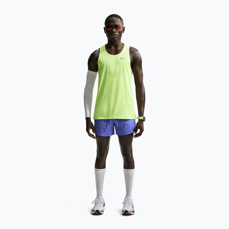 Pánske šortky Nike Stride Dri-Fit s podšívkou 5" lapis 2