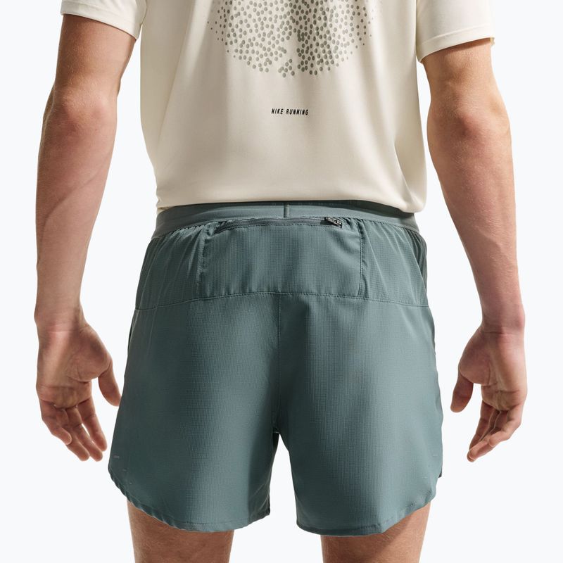 Pánske šortky Nike Stride Dri-Fit s podšívkou 5" mineral slate 6