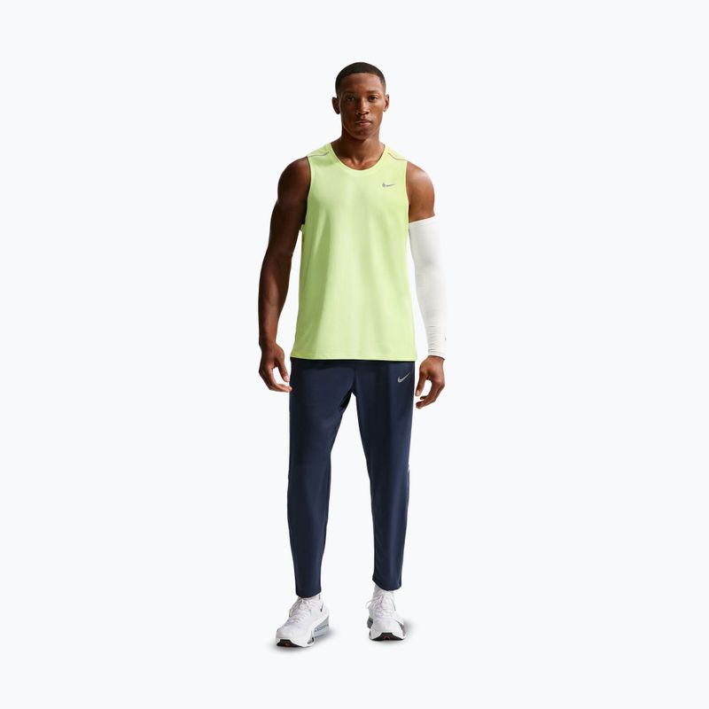 Pánske bežecké nohavice Nike Miler Dri-Fit Knit midnight navy 2