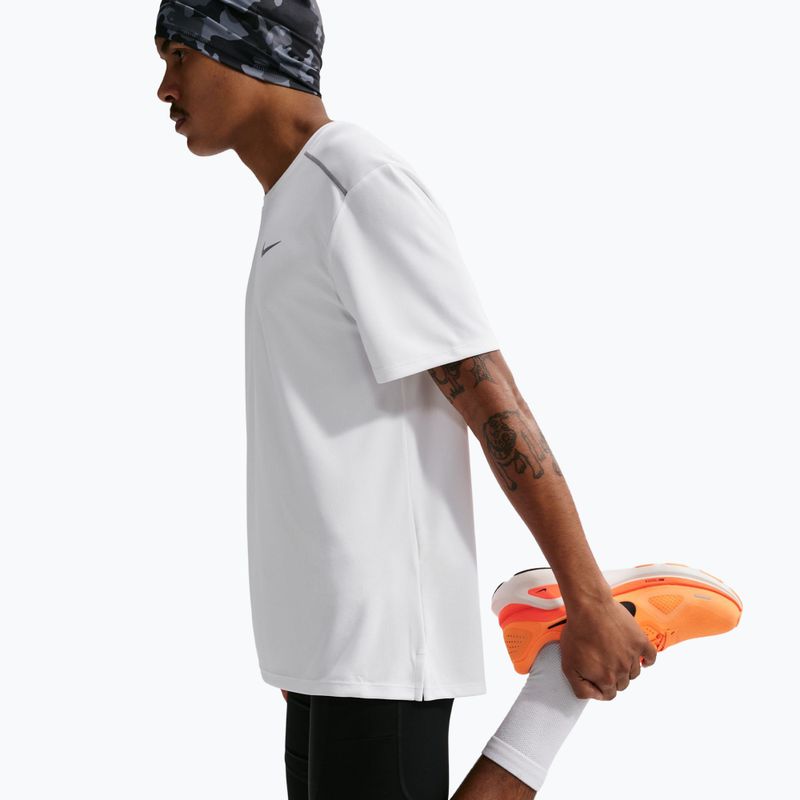 Pánske bežecké tričko Nike Miler Dri-Fit UV white 4