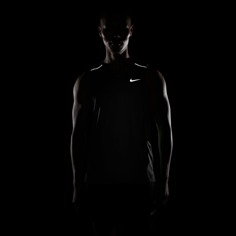 Pánske bežecké tričko Nike Miler Dri-Fit black 7