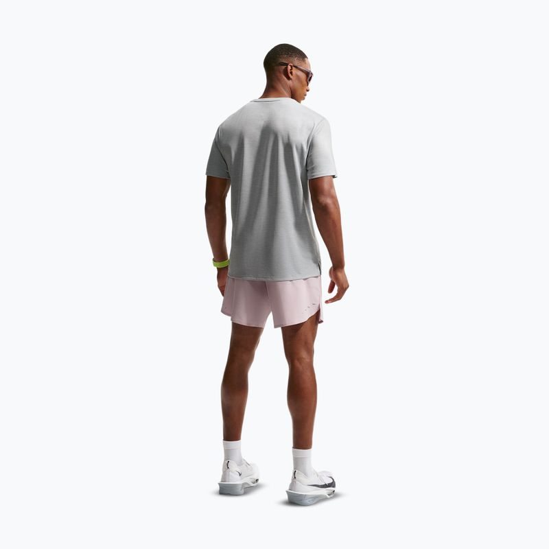 Pánske bežecké šortky Nike Stride Dri-Fit Brief-Lined 7" particle rose 3