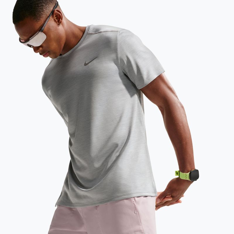 Pánske bežecké šortky Nike Stride Dri-Fit Brief-Lined 7" particle rose 4