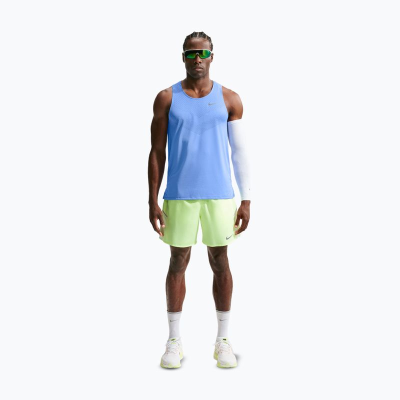 Pánske bežecké tričko Nike Stride Dri-Fit ADV royal pulse 2