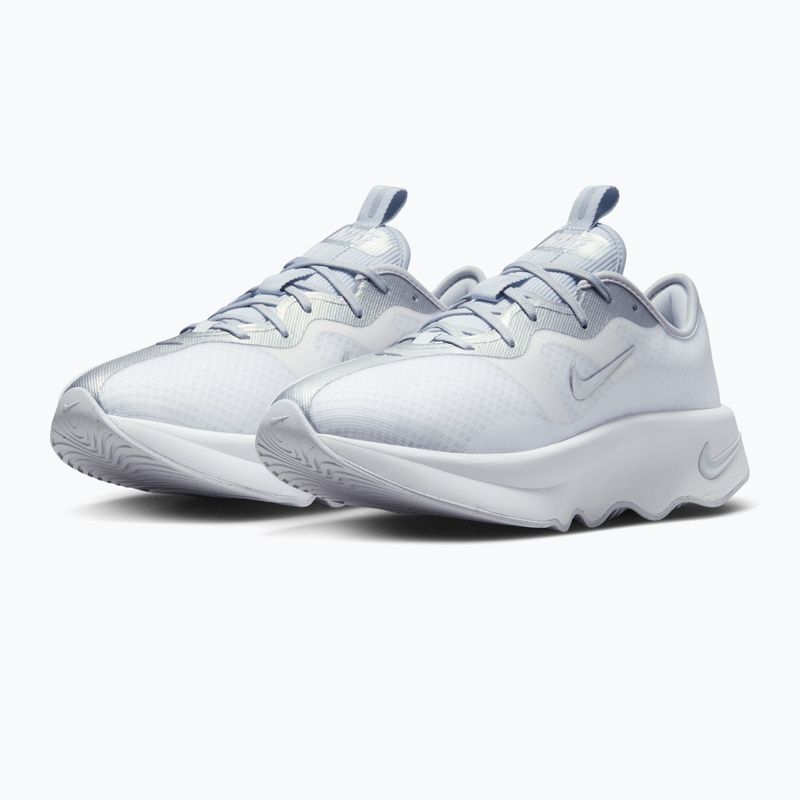 Dámske topánky Nike Motiva 2 white/pure platinum/metallic silver 3