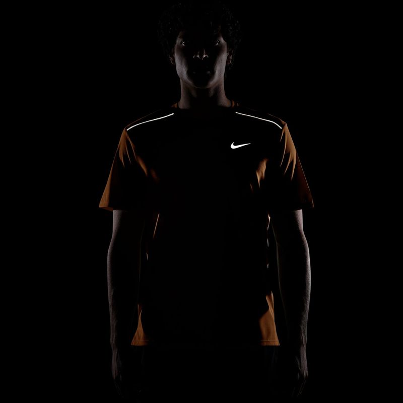 Pánske bežecké tričko Nike Miler Dri-Fit UV total orange 7