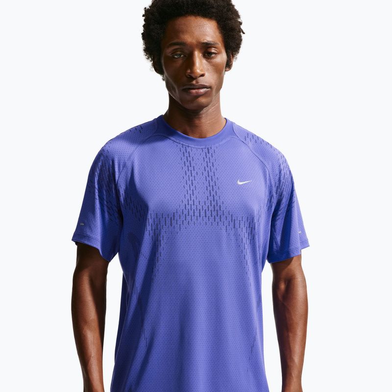 Pánske bežecké tričko Nike Stride Dri-Fit ADV lapis/deep royal blue 4