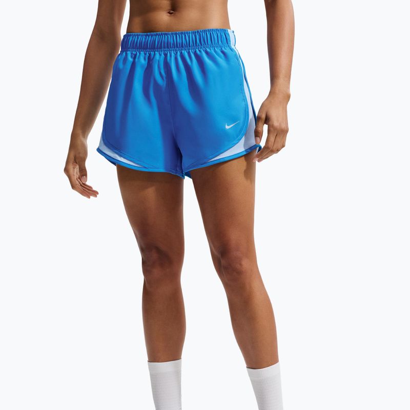 Dámske bežecké šortky Nike Tempo Dri-Fit Mid-Rise light photo blue 5