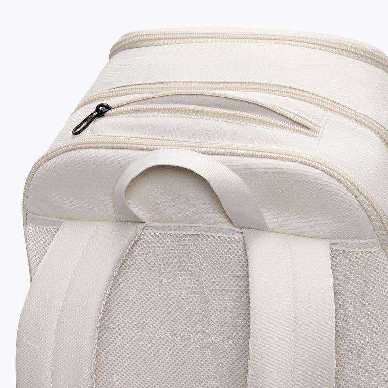 Mestský batoh Nike Brasilia Extra Large 30 l light bone/black/black 7