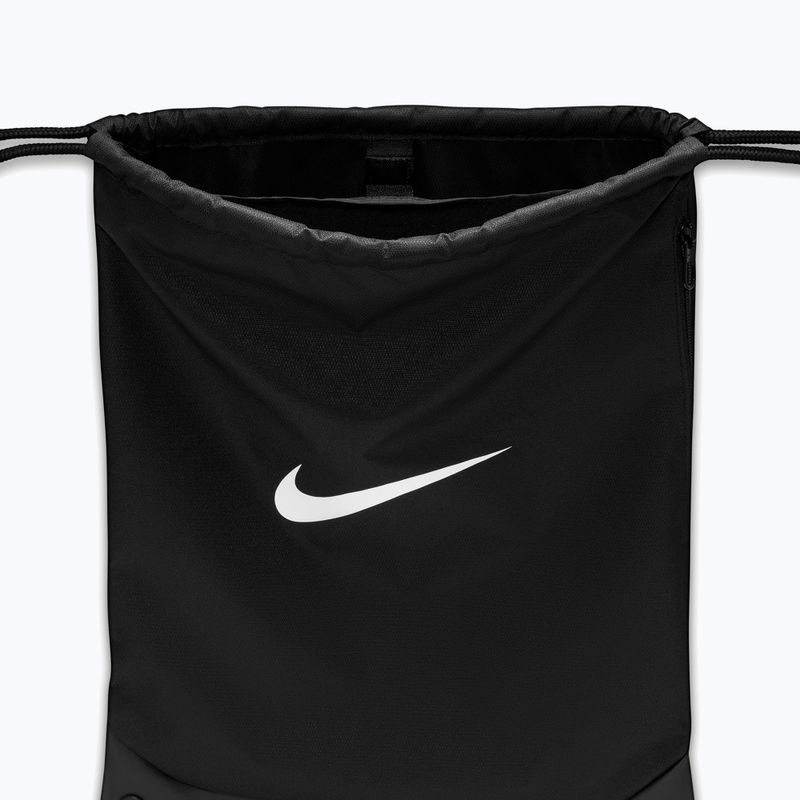 Vak Nike Brasilia 18 l black/black/white 3