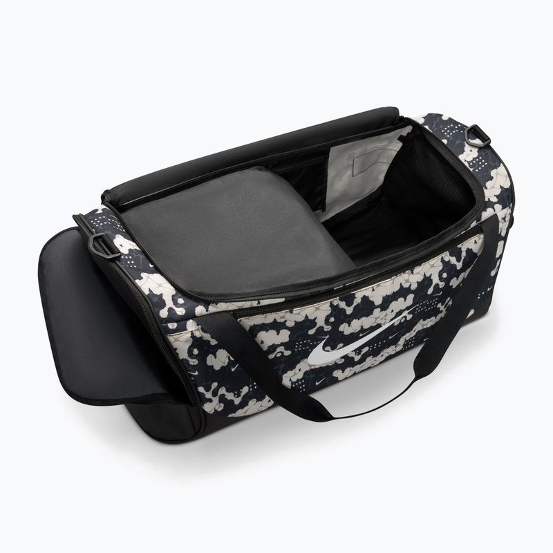 Tréningová taška Nike Brasilia 60 l chalk/black/white 4