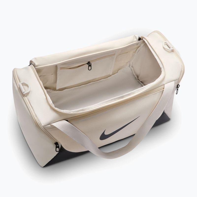 Tréningová taška Nike Brasilia Duffel Small 40 l light bone/black/black 4