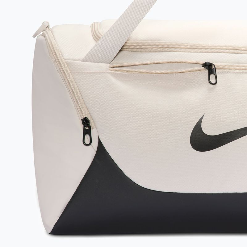 Tréningová taška Nike Brasilia Duffel Small 40 l light bone/black/black 6