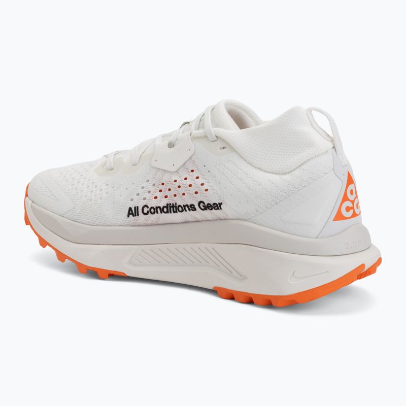 Pánske bežecké topánky Nike ACG Zegama Trail summit white/phantom/safety orange/black 3