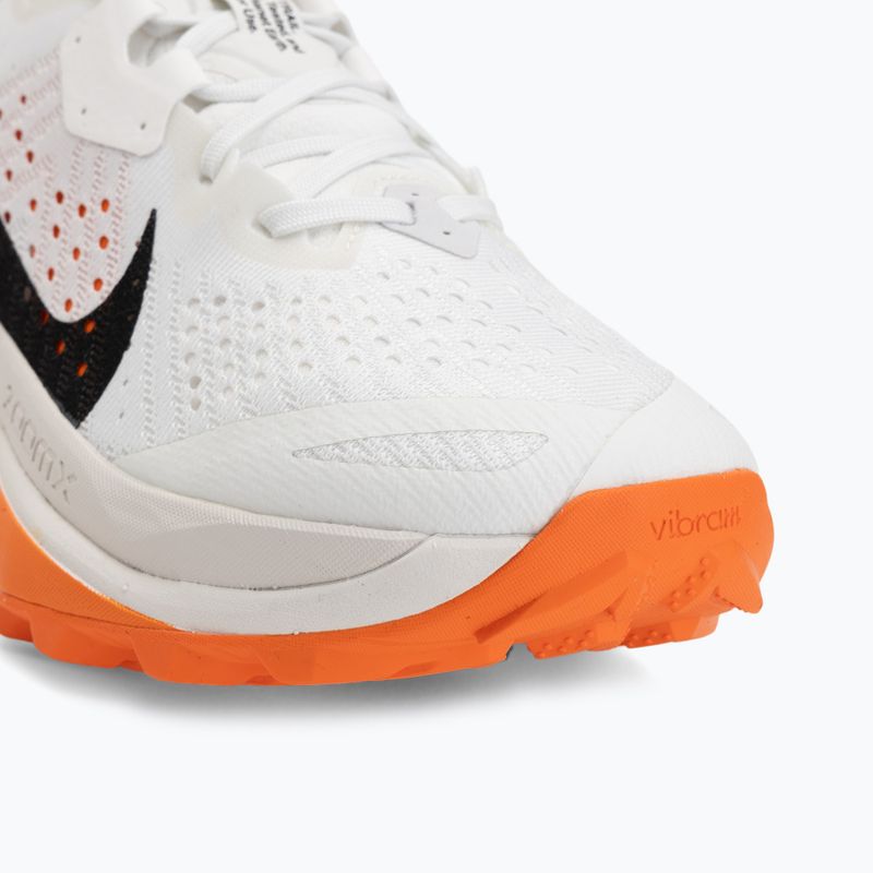 Dámske bežecké topánky Nike ACG Zegama Trail summit white/phantom/safety orange/black 7
