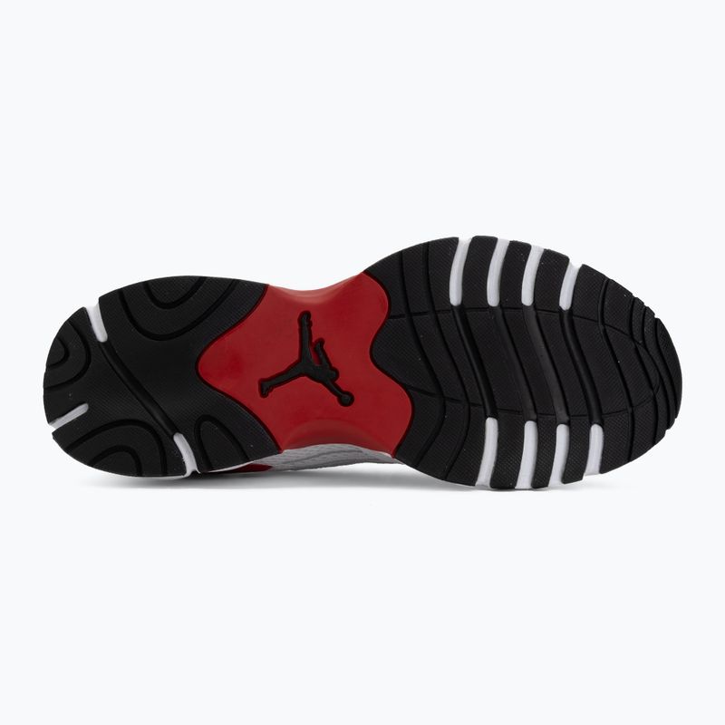Detské topánky  Jordan Trunner Flow white/gym red/metallic silver/black 4