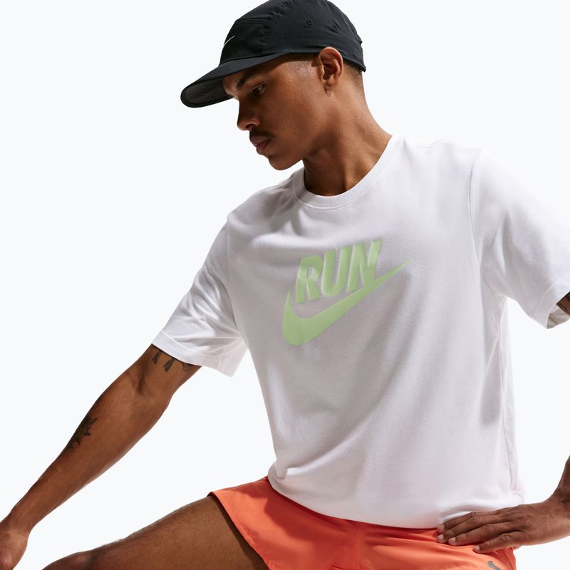 Pánske bežecké tričko Nike Dri-Fit Running white/barely volt 6
