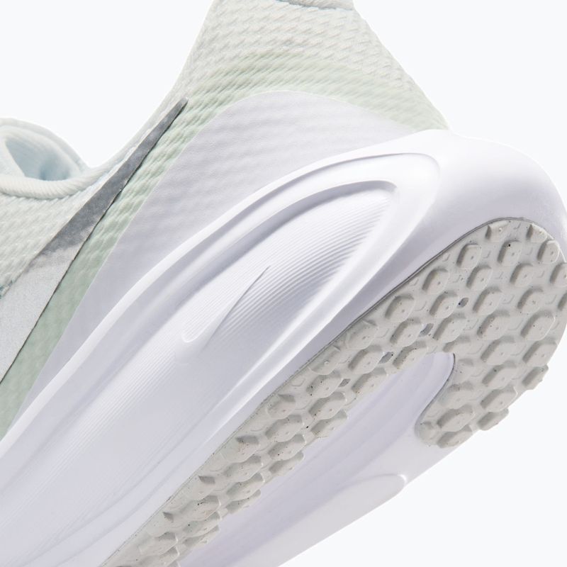 Dámske bežecké topánky Nike Revolution 8 off white/barely green/metallic silver 5