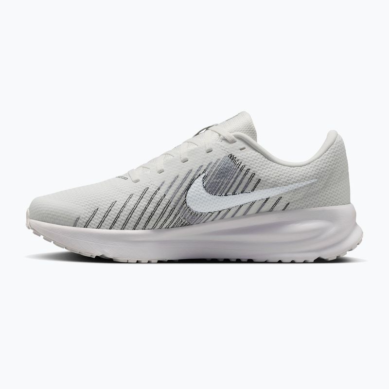 Pánska bežecká obuv Nike Run Defy summit white/white/black/metallic silver 2