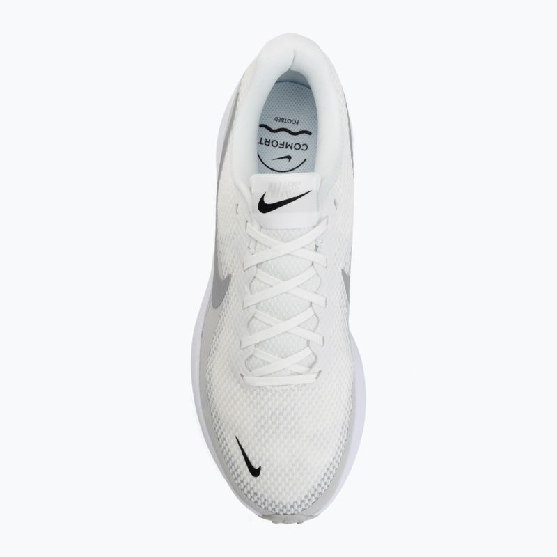 Pánske bežecké topánky Nike Revolution 8 summit white/white/metallic silver 5