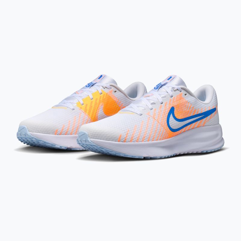 Pánske bežecké topánky Nike Run Defy white/topaz gold/blue crystal 3