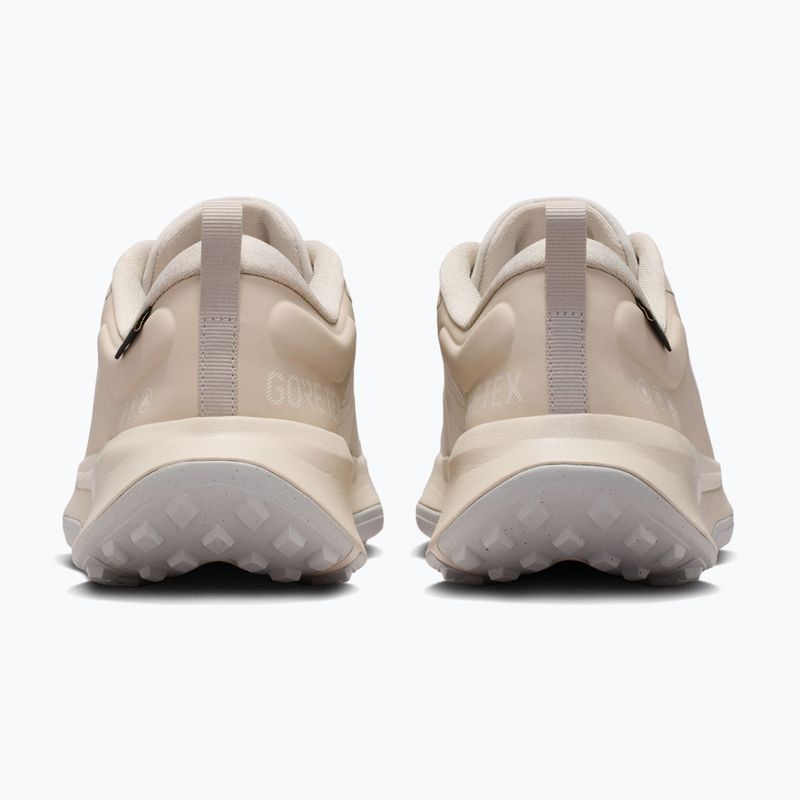Dámske bežecké topánky Nike Juniper Trail 2 GORE-TEX cream Ii/light orewood brown 4