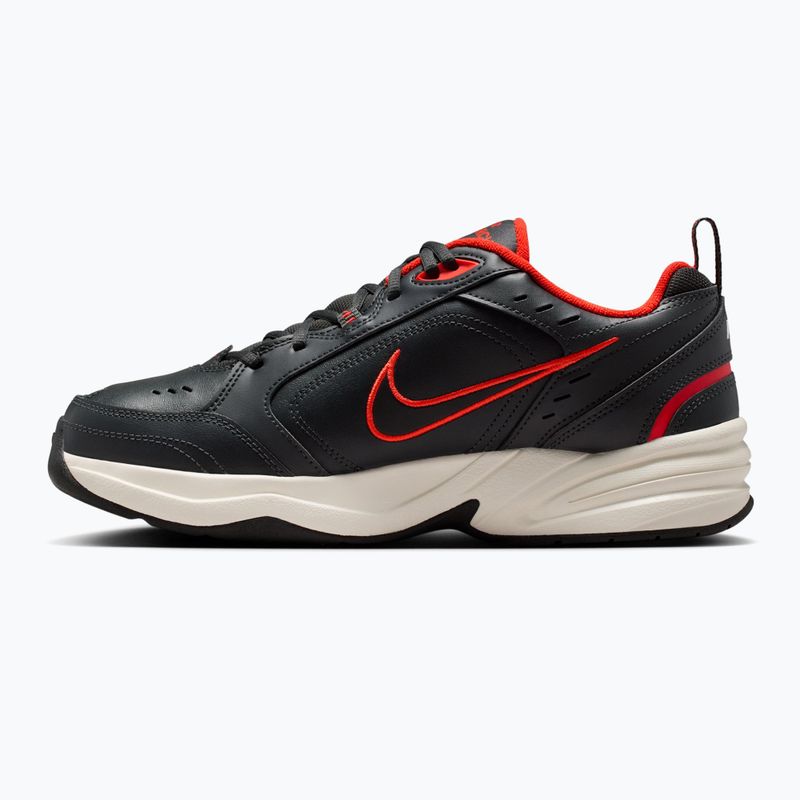 Pánske tréningové topánky Nike Air Monarch IV dark smoke grey/picante red/black 2