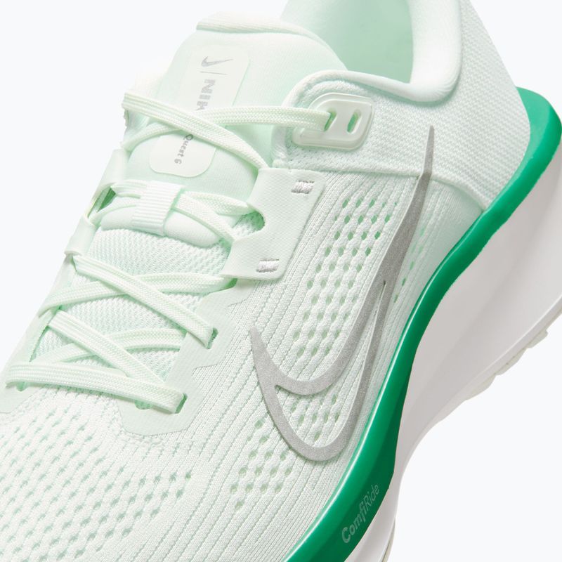 Dámske bežecké topánky Nike Quest 6 barely green/white/metallic silver 3
