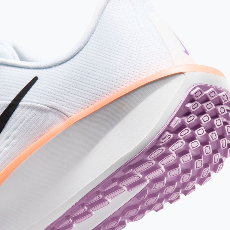 Dámska bežecká obuv Nike Quest 6 white/bright violet/light magenta/black 4