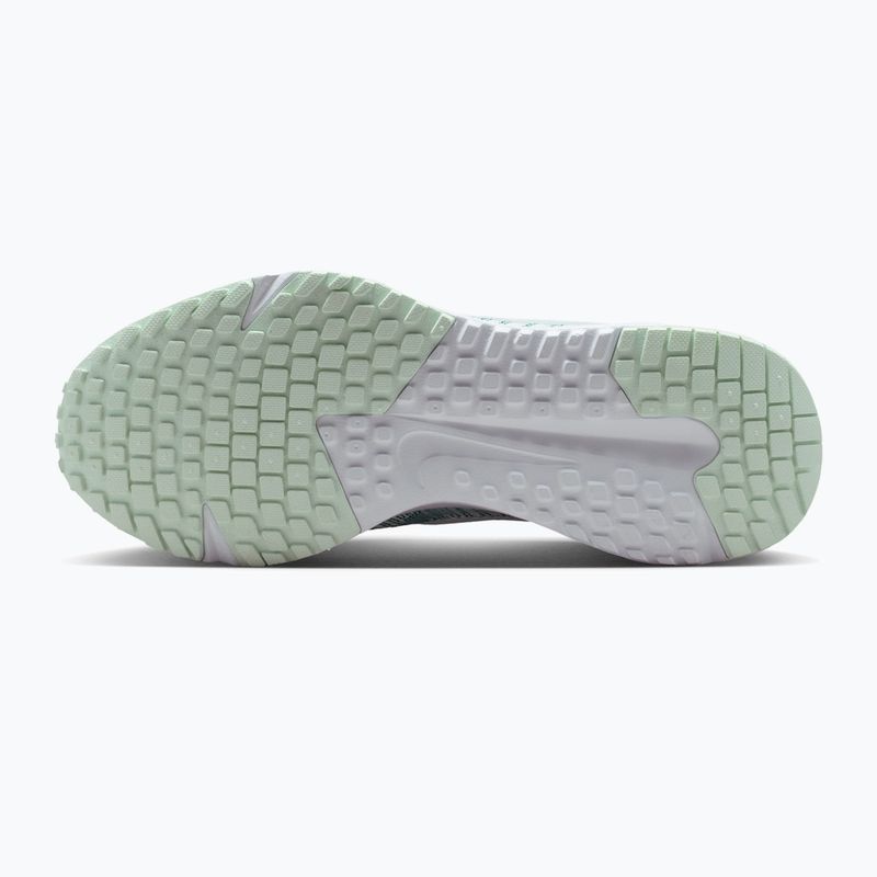 Dámske bežecké topánky Nike Run Defy summit white/white/metallic silver 2