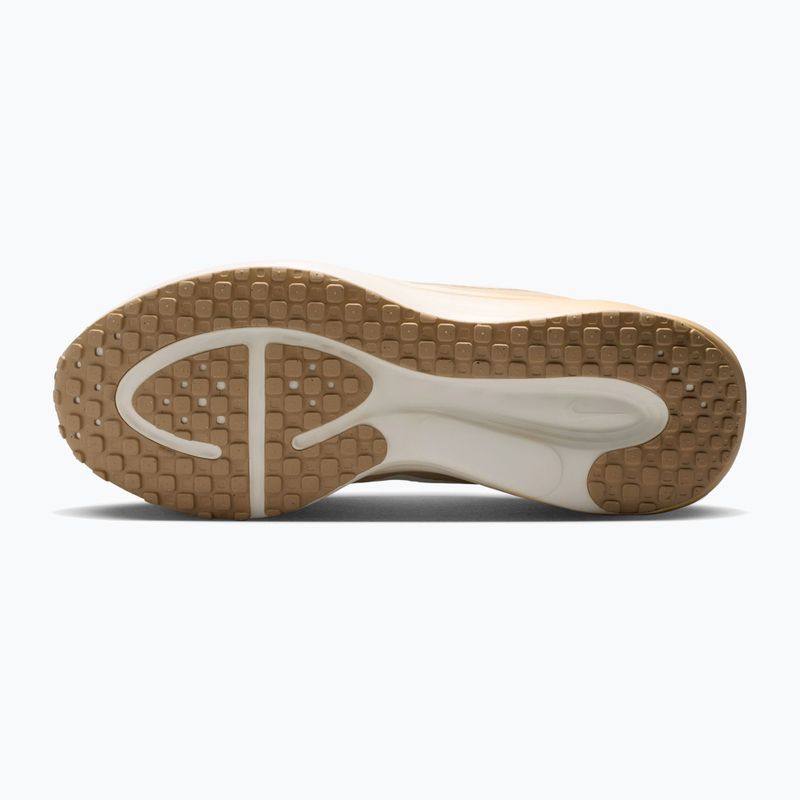 Pánska bežecká obuv Nike Revolution 8 Extra Wide pale ivory/sanddrift/linen/sail 3