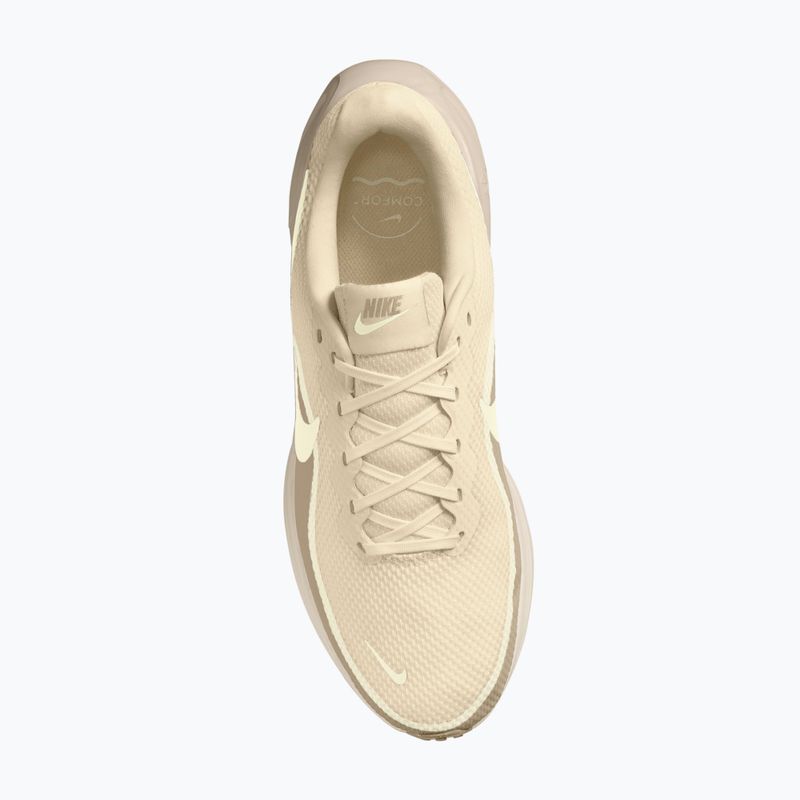 Pánska bežecká obuv Nike Revolution 8 Extra Wide pale ivory/sanddrift/linen/sail 4