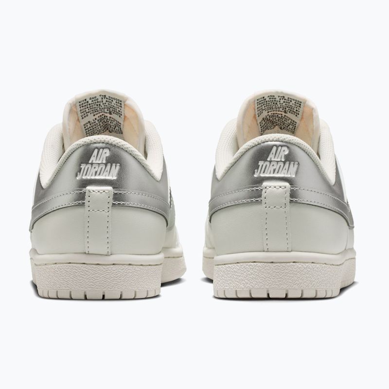 Dámske topánky Nike Air Jordan Skyline Low swan/black/metallic silver 4